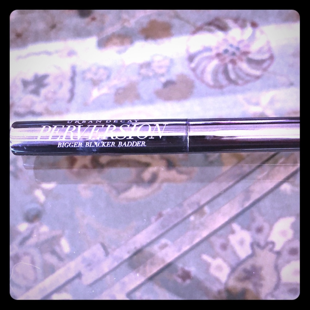 5 for 25 Urban Decay Perversion mascara